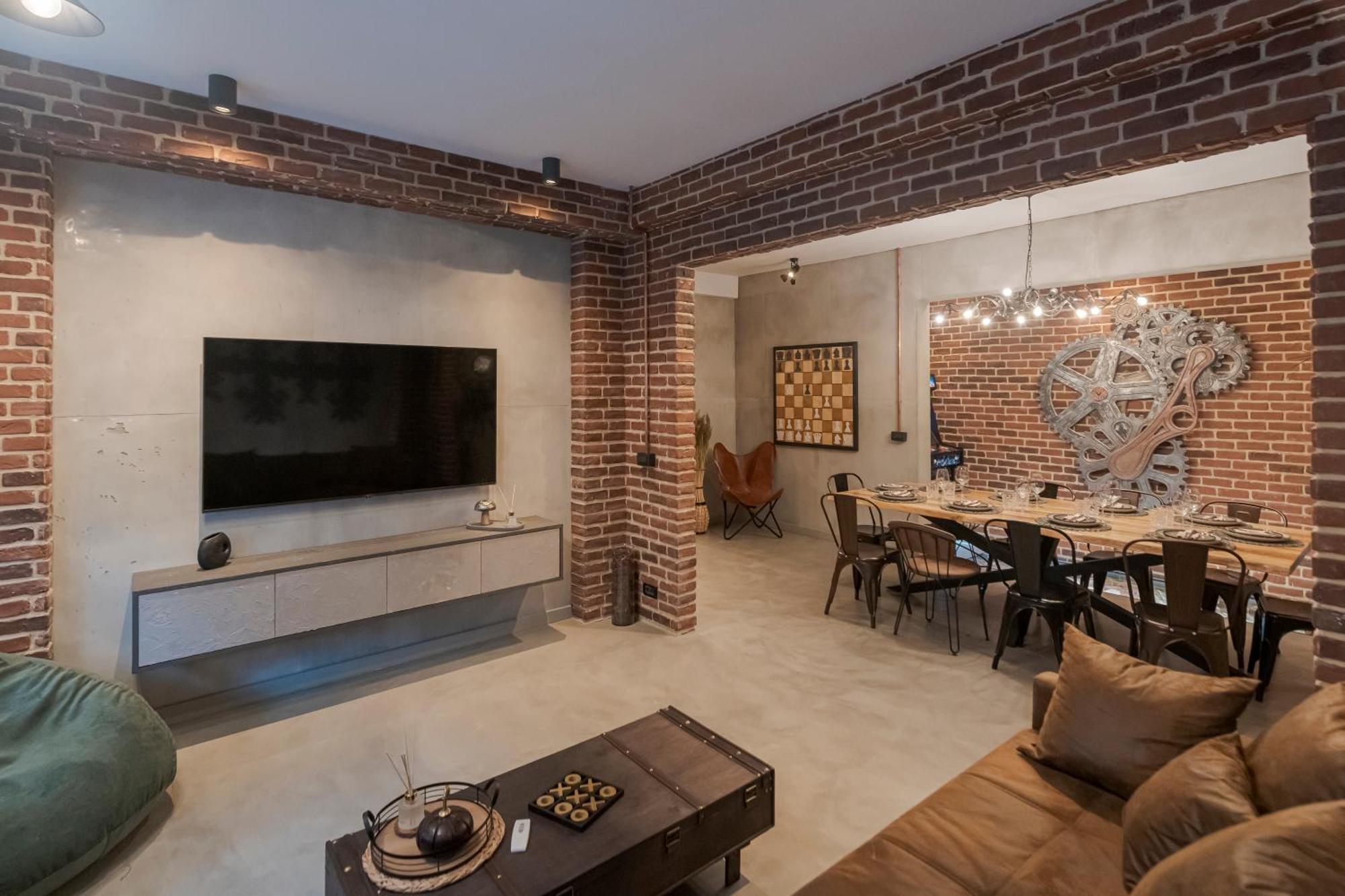 The Old Town Industrial Vault - A Fusion Of Past & Present Apartament *