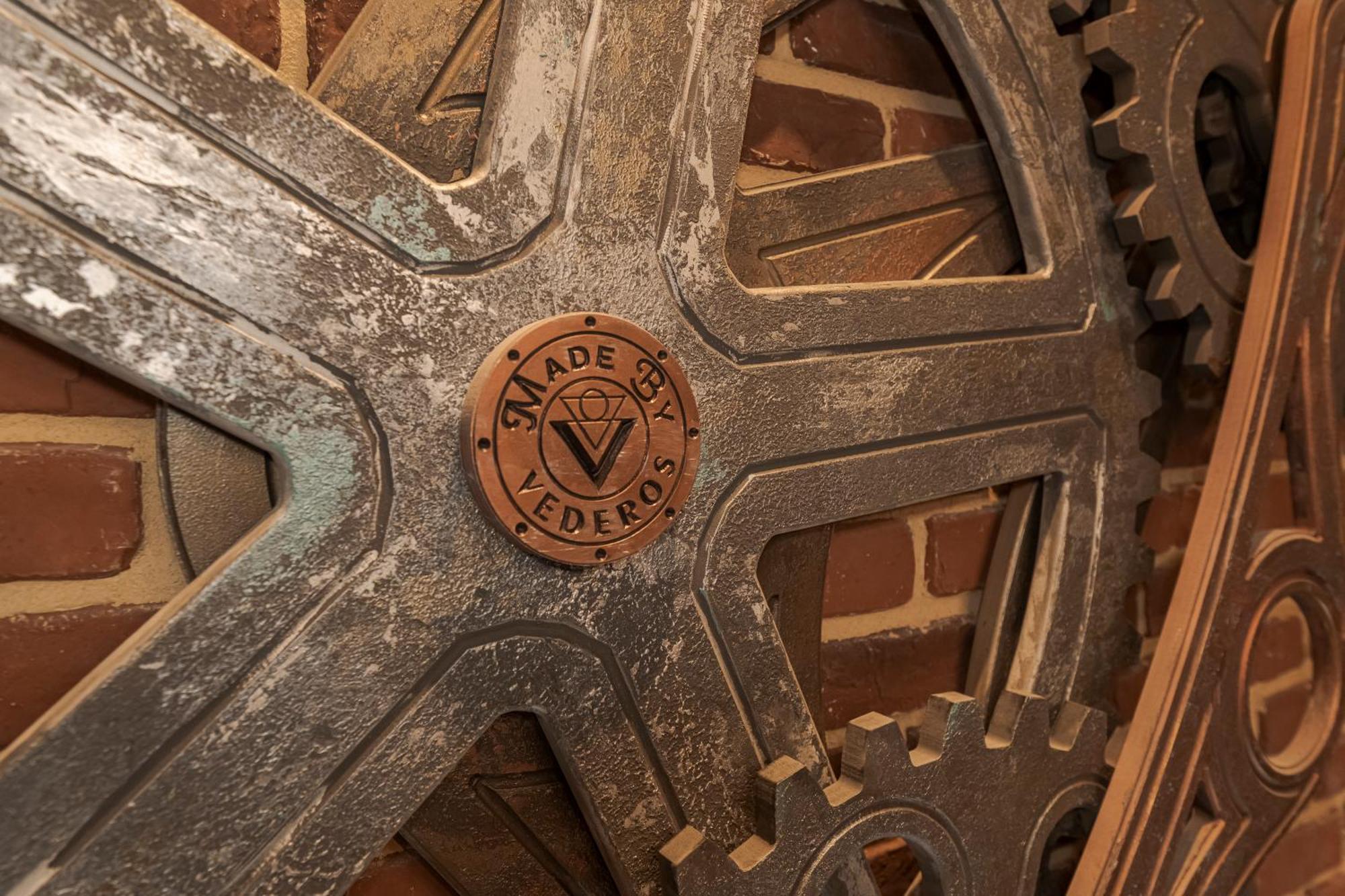 The Old Town Industrial Vault - A Fusion Of Past & Present * Bucarest